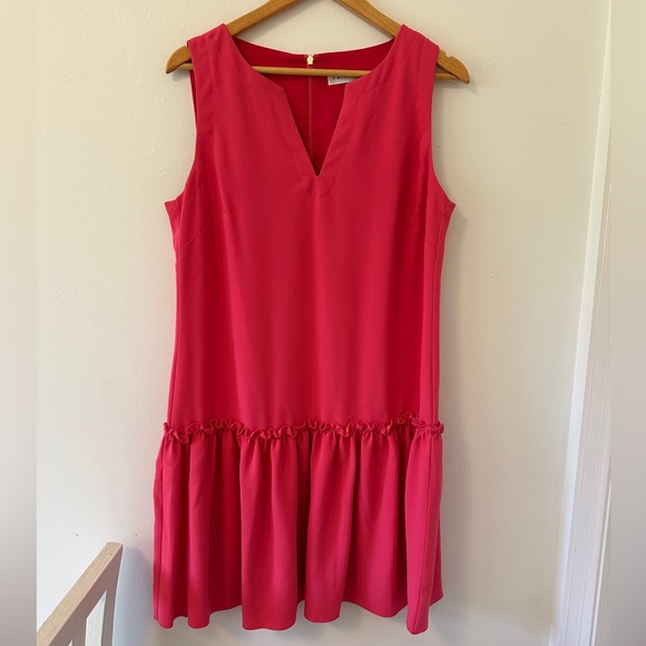 NWT Trina Turk Women's Yarrow Drop Waist Dress in Soirée Pink - Size 10 - Picture 1 of 11